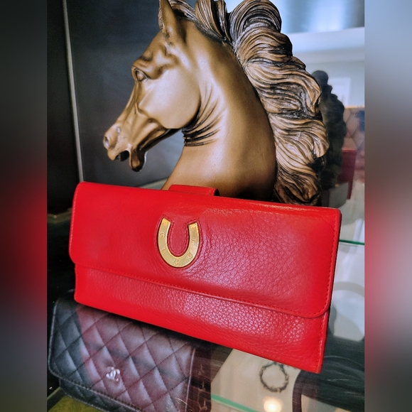 Gucci Handbags - GUCCI HORSESHOE Continental leather wallet Vintage